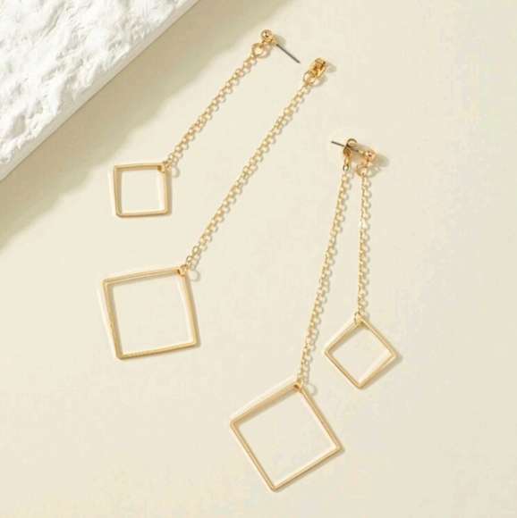 Square Dangling Earrings - Picture 3 of 4